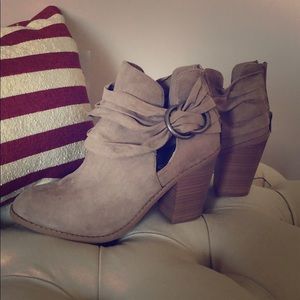 Rampage Tan Heeled Boots Size 8🧡🧡